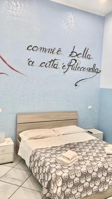 Guest House Re Ferdinando Naples Exterior photo