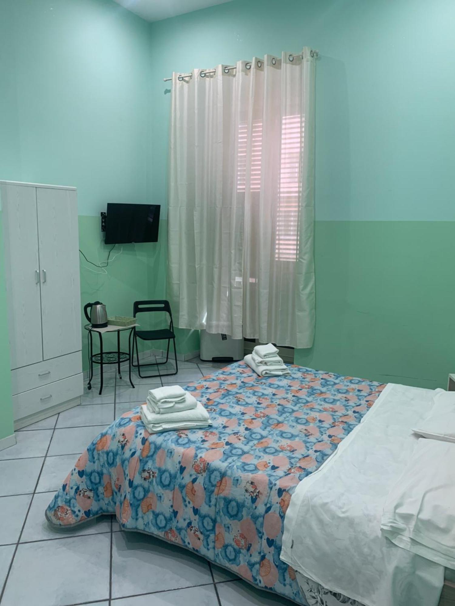 Guest House Re Ferdinando Naples Exterior photo